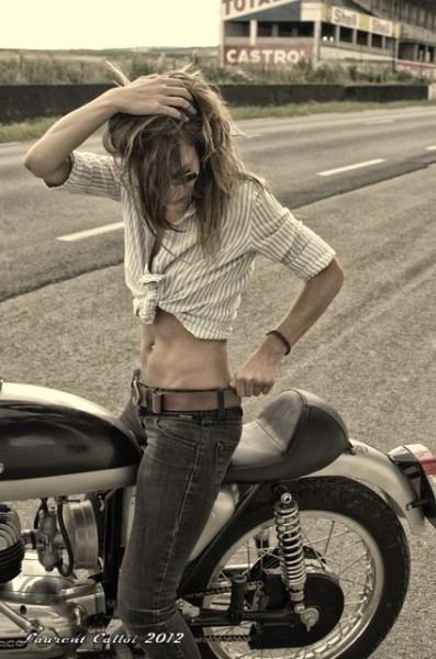 chica bultaco metralla-0003